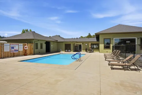 $193,900 | 34 Magnolia Drive, Calistoga, CA 94515