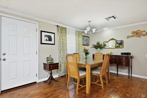 $193,900 | 34 Magnolia Drive, Calistoga, CA 94515