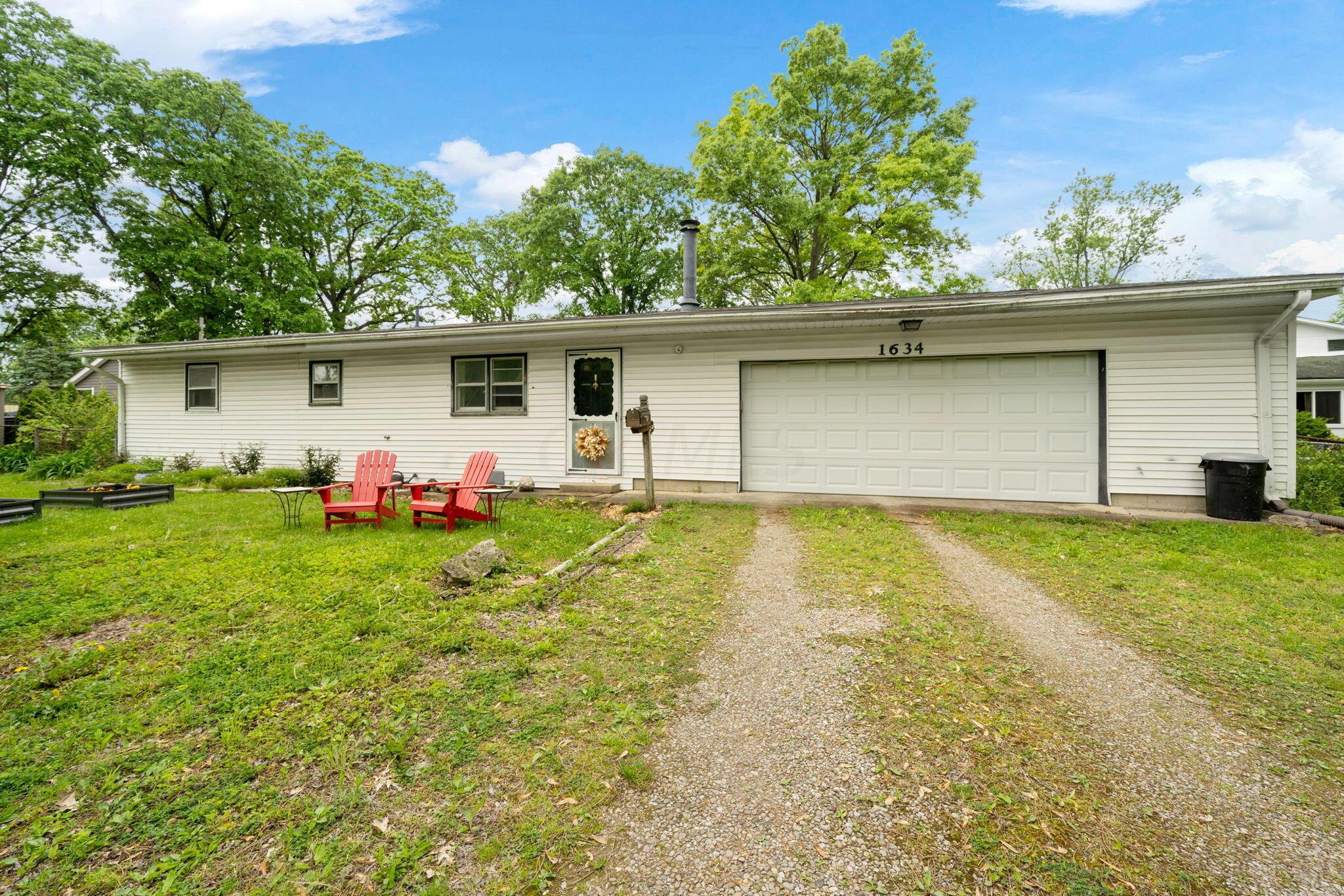 1634 Case Road Columbus, OH 43224 - Photo 35 of 40 3-web-or-mls-DSC05832