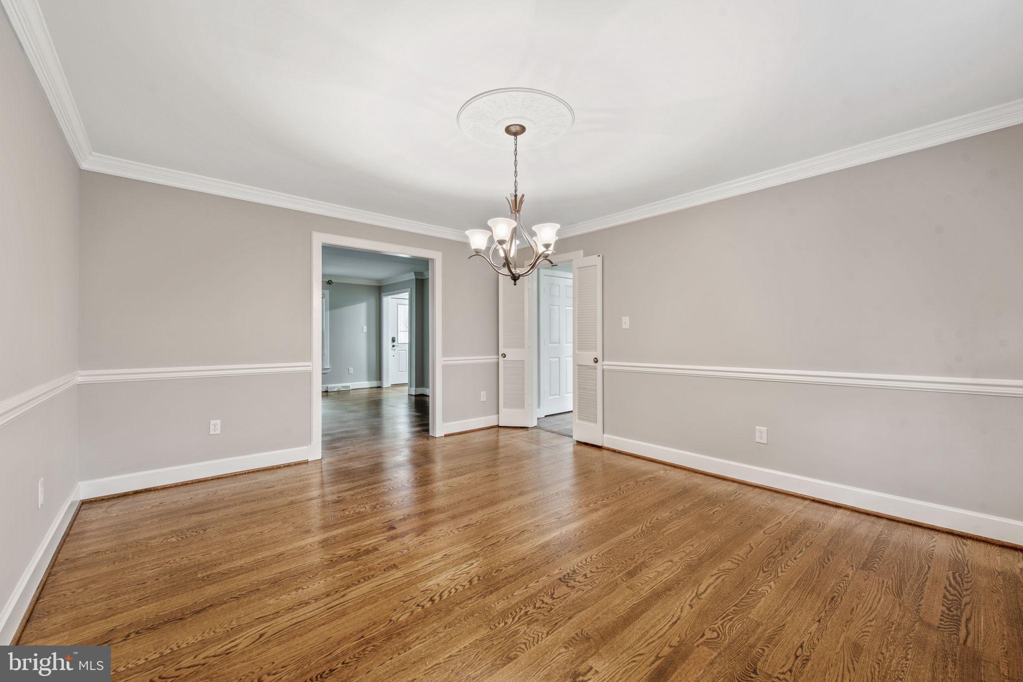 2821 Rifle Ridge Road Oakton, VA 22124 - Photo 9 of 56