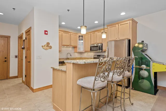 $479,000 | 415 South Wells Street, Unit 804, Lake Geneva, WI 53147