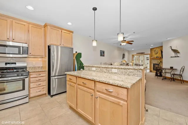 $479,000 | 415 South Wells Street, Unit 804, Lake Geneva, WI 53147