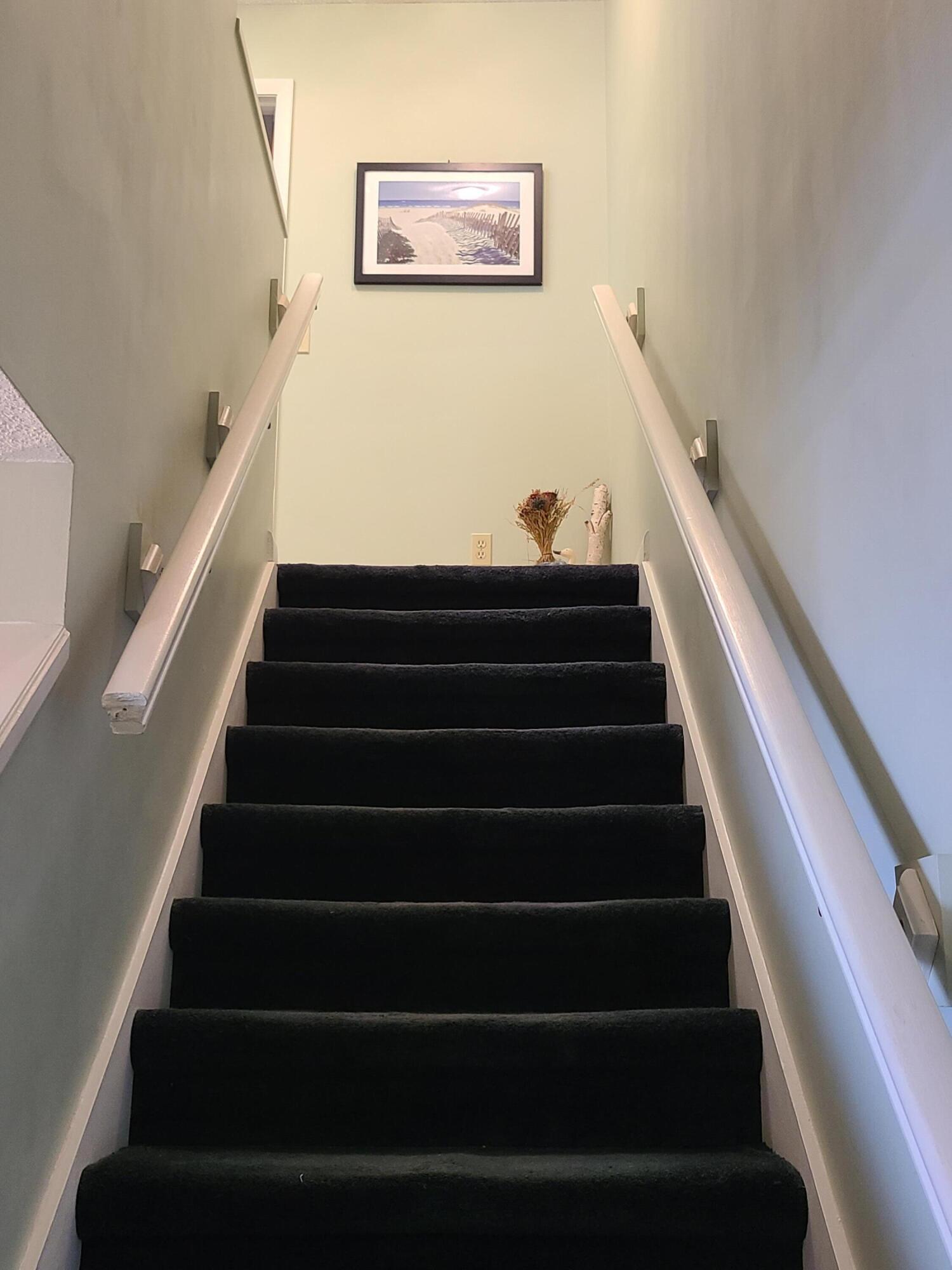 2090 Colonial Road, Unit 2 Fort Pierce, FL 34950 - Photo 13 of 25 20220723_142035