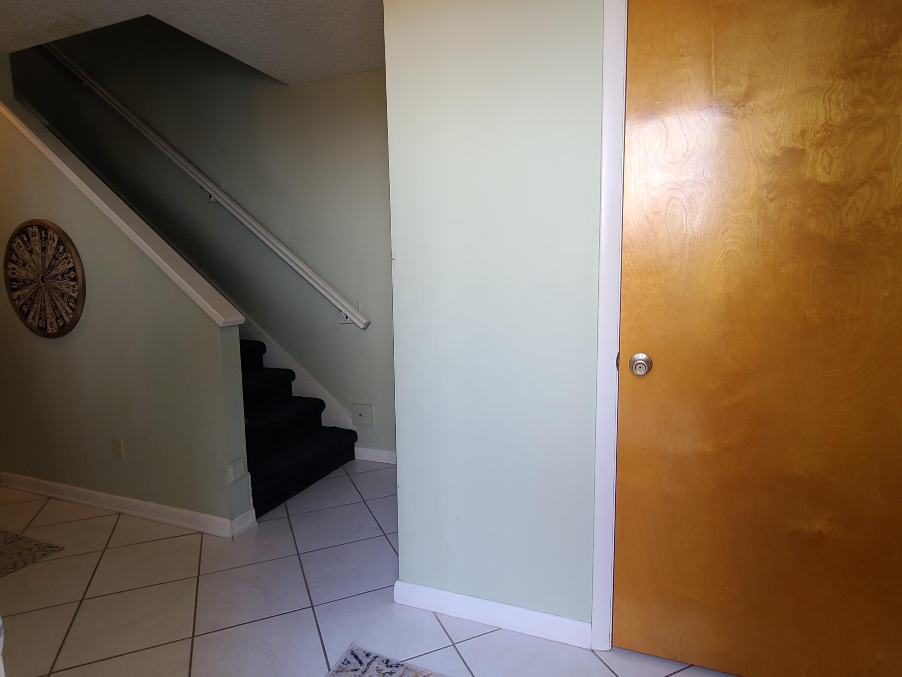 2090 Colonial Road, Unit 2 Fort Pierce, FL 34950 - Photo 23 of 25 20220723_143407