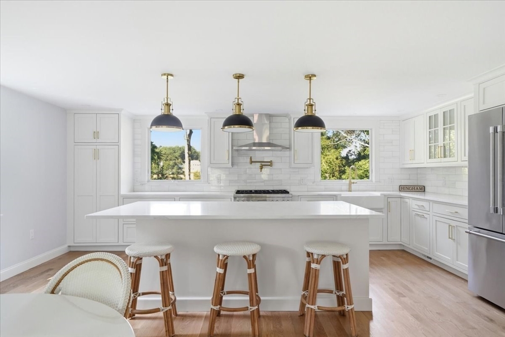 36 Smith Road Hingham, MA 02043 - Photo 2 of 41