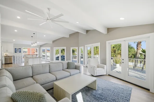 $997,000 | 417 Cobia Avenue, Fort Walton Beach, FL 32548