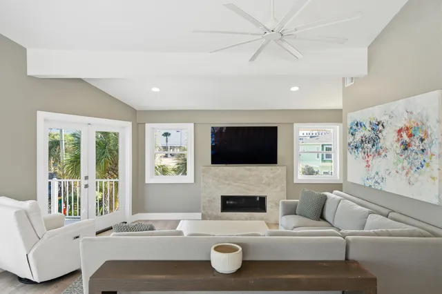 $997,000 | 417 Cobia Avenue, Fort Walton Beach, FL 32548