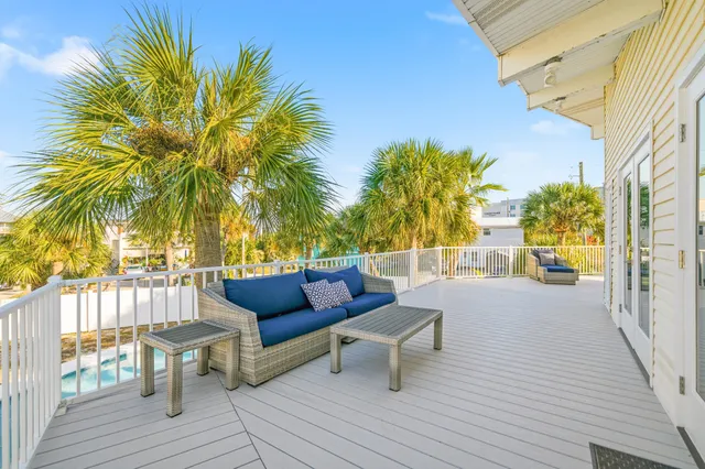 $997,000 | 417 Cobia Avenue, Fort Walton Beach, FL 32548