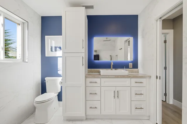 $997,000 | 417 Cobia Avenue, Fort Walton Beach, FL 32548