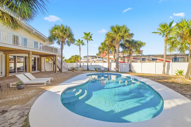 $997,000 | 417 Cobia Avenue, Fort Walton Beach, FL 32548