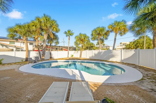 $997,000 | 417 Cobia Avenue, Fort Walton Beach, FL 32548