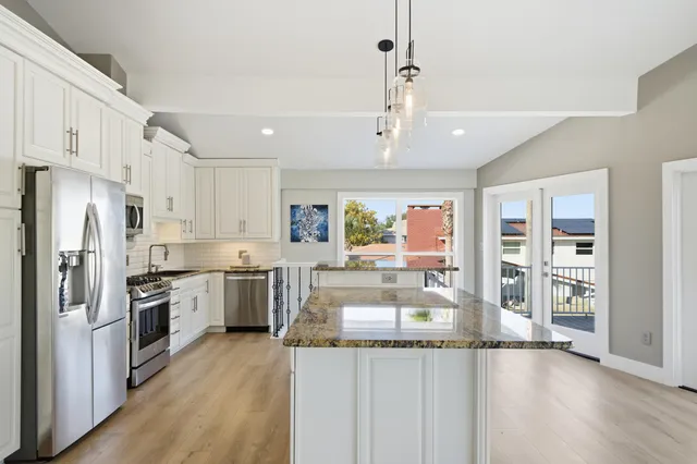 $997,000 | 417 Cobia Avenue, Fort Walton Beach, FL 32548