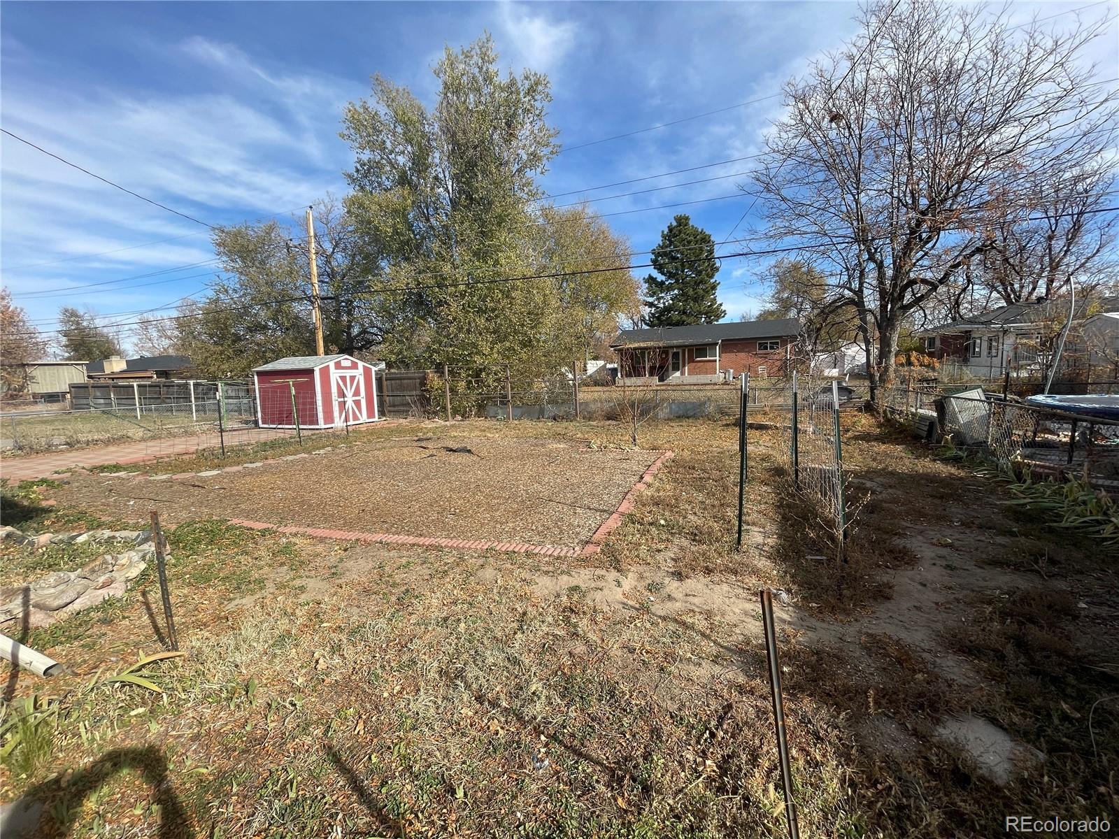 3086 Victor Street Aurora, CO 80011 - Photo 28 of 30 a view of a basketball court