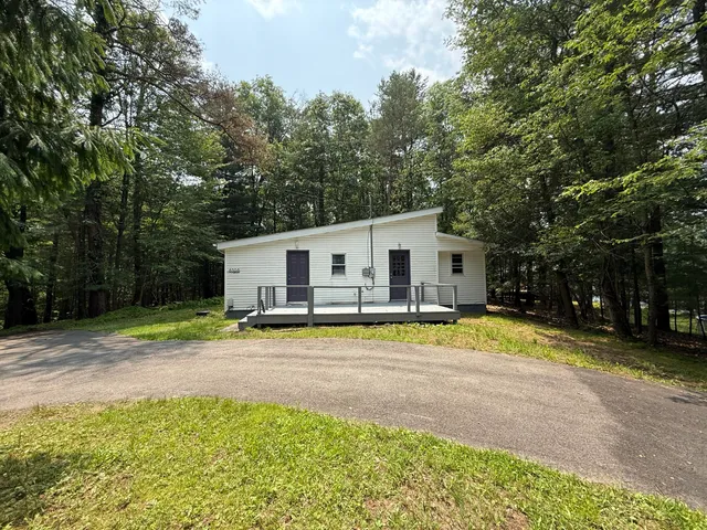 $349,999 | 6308 Deer Drive South, East Stroudsburg, PA 18302