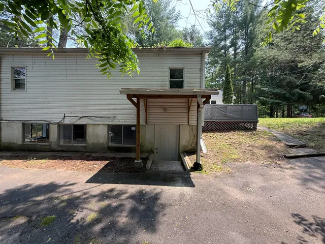 $349,999 | 6308 Deer Drive South, East Stroudsburg, PA 18302