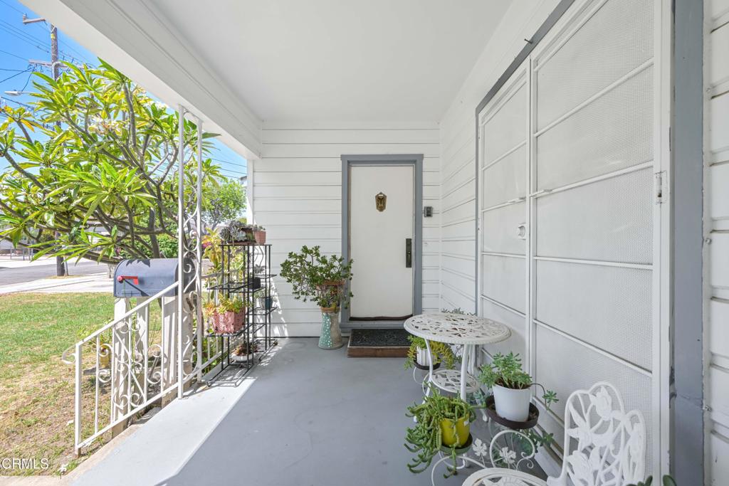 401 West Ralph Street San Gabriel, CA 91776 - Photo 4 of 48 DSC_2745