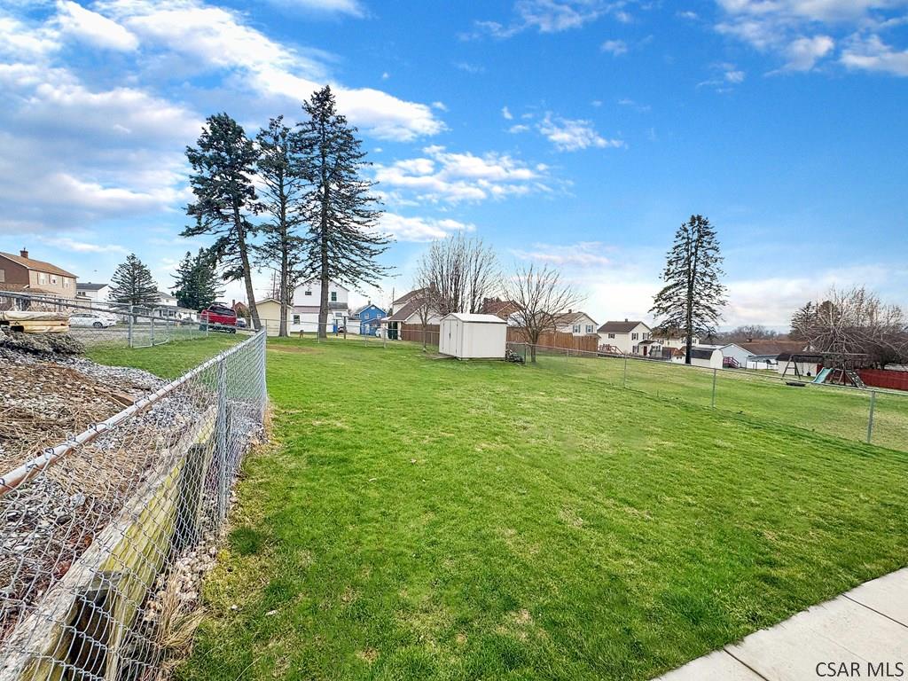 861 8th Street Colver, PA 15927 - Photo 7 of 37