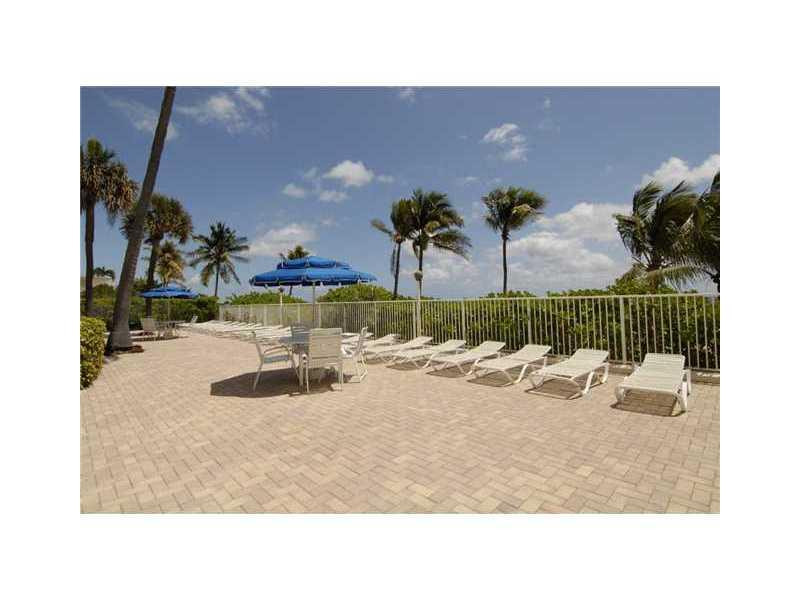 1000 South Ocean Boulevard, Unit 6F Pompano Beach, FL 33062 - Photo 19 of 33 Exterior Front