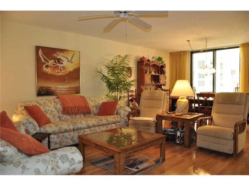 1000 South Ocean Boulevard, Unit 6F Pompano Beach, FL 33062 - Photo 6 of 33 Exterior Front