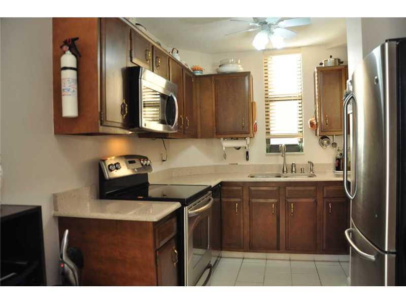 1000 South Ocean Boulevard, Unit 6F Pompano Beach, FL 33062 - Photo 8 of 33 Exterior Front