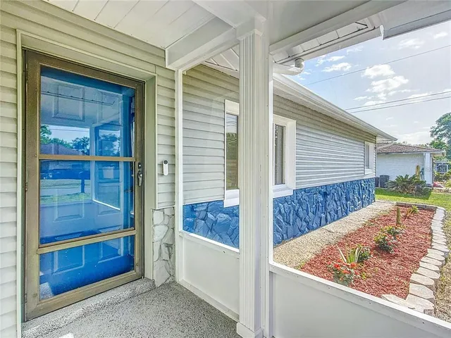 a view of outdoor space