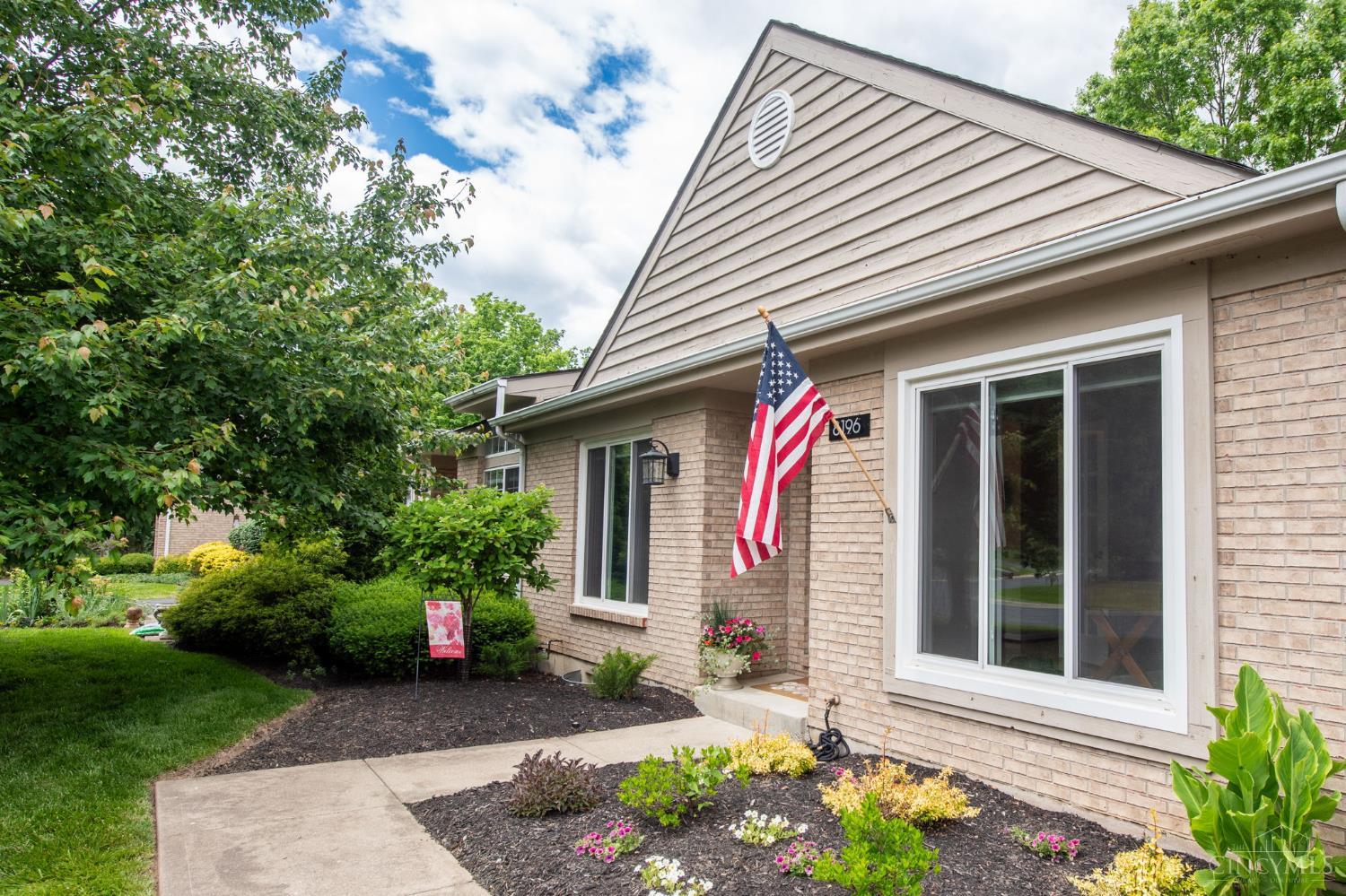 8196 Riversedge Circle Maineville, OH 45039 - Photo 4 of 59