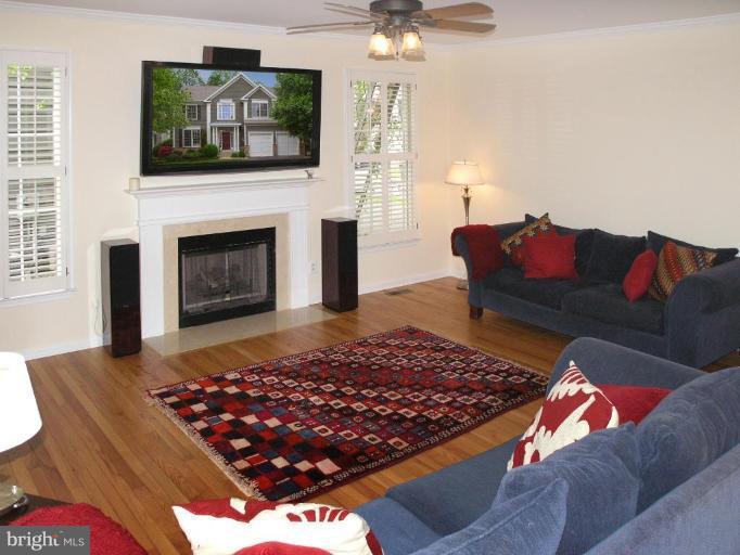 1114 Northwind Drive Reston, VA 20194 - Photo 23 of 30 Family Room #2