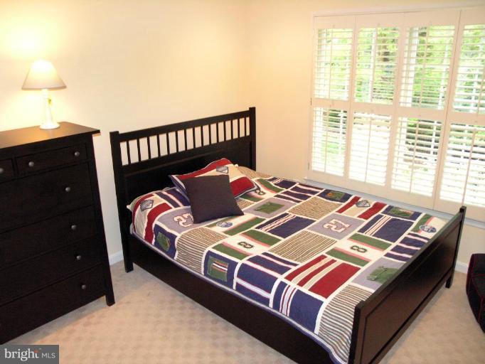 1114 Northwind Drive Reston, VA 20194 - Photo 25 of 30 Bedroom #3