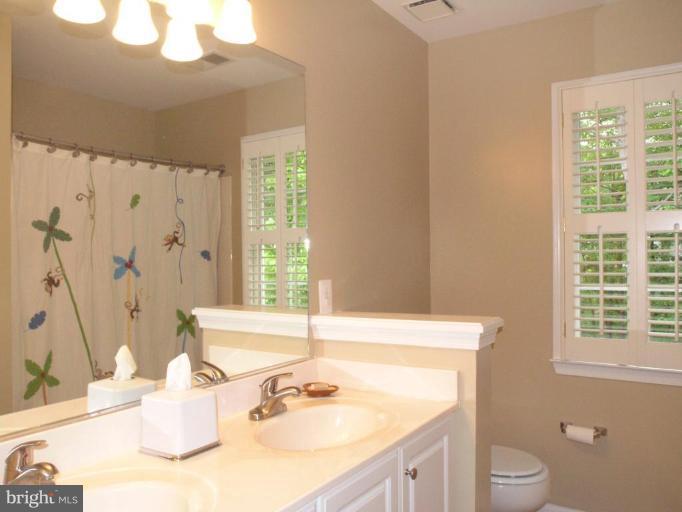 1114 Northwind Drive Reston, VA 20194 - Photo 30 of 30 Bath #2