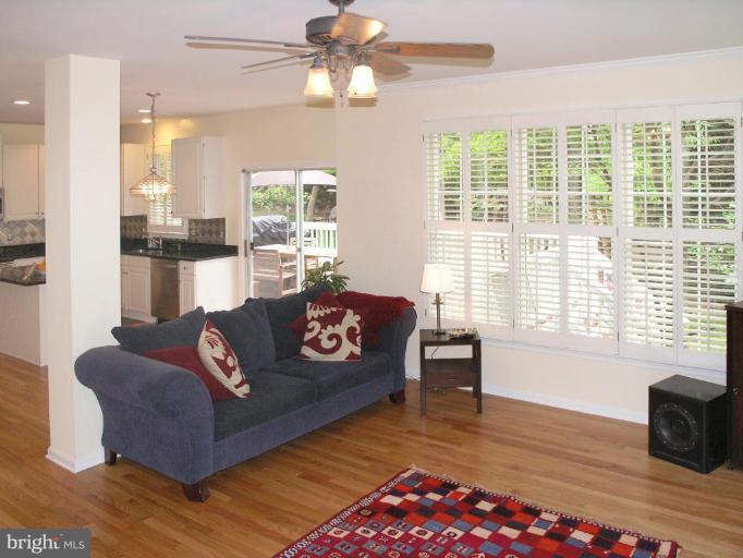 1114 Northwind Drive Reston, VA 20194 - Photo 7 of 30 Family Room #3