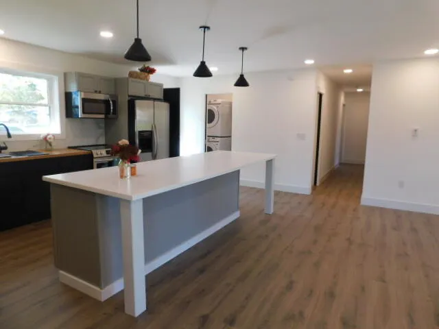 $285,000 | 27 Maxwell Lane, Bangor, ME 04401