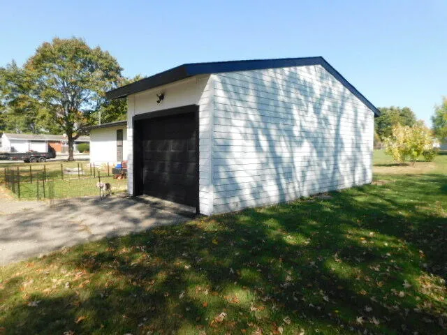 $285,000 | 27 Maxwell Lane, Bangor, ME 04401