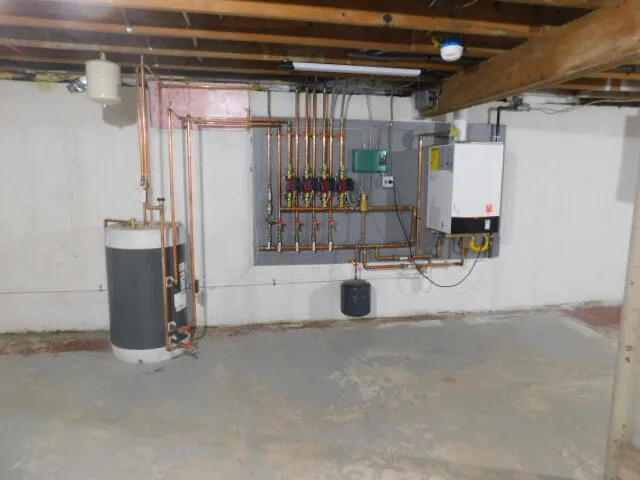 $285,000 | 27 Maxwell Lane, Bangor, ME 04401