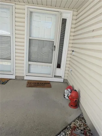 $199,900 | 1415 Southeast Norwood Drive, Lee's Summit, MO 64081