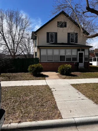 $259,900 | 405 2nd Avenue North, Sauk Rapids, MN 56379