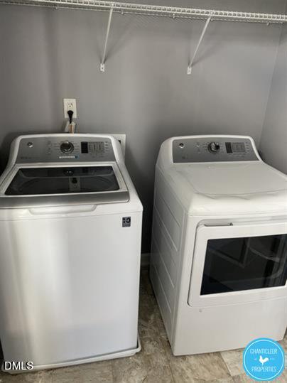 8960 Commons Townes Drive Raleigh, NC 27616 - Photo 12 of 13 a utility room with dryer and washer