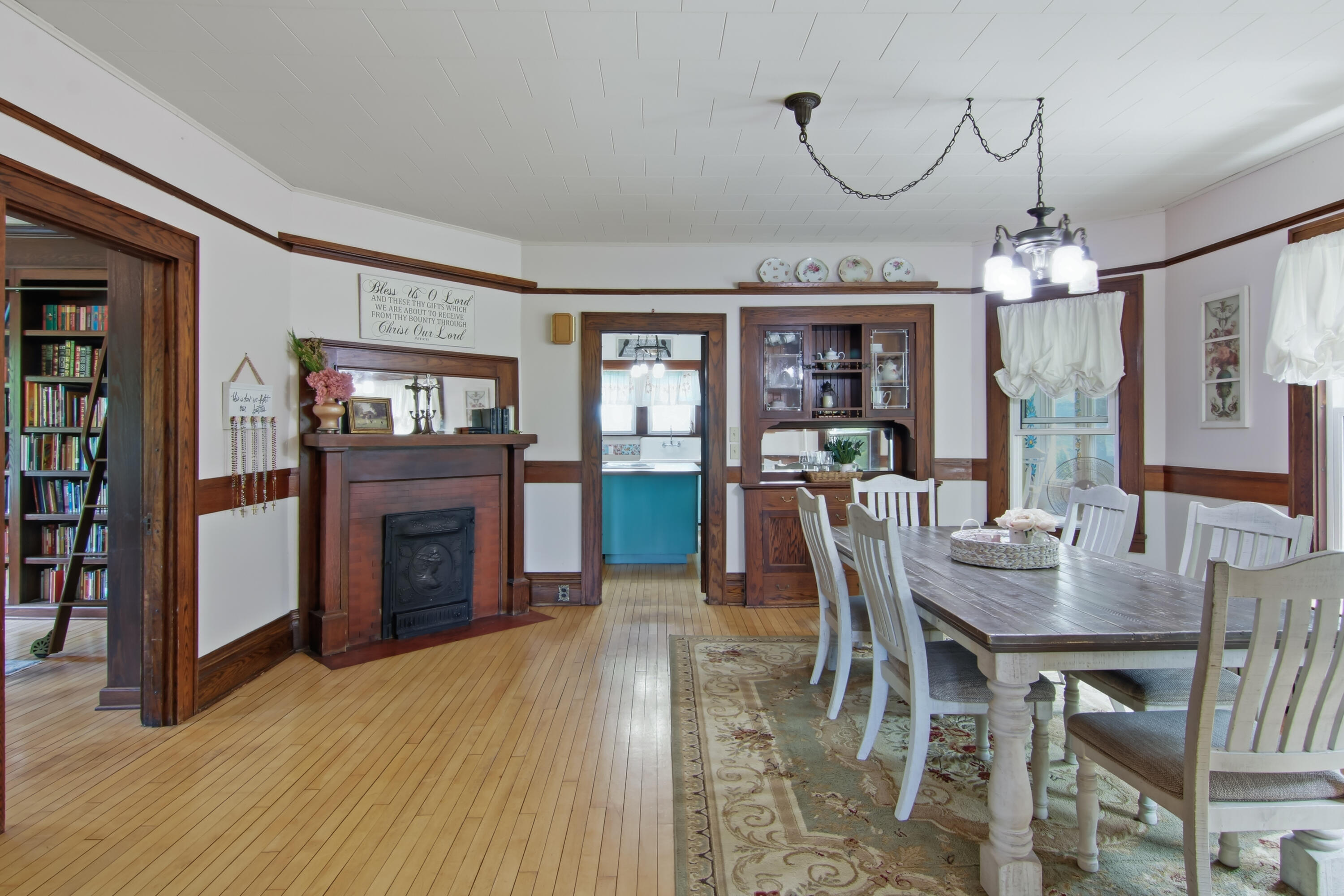 N40496 Christopherson Road Pigeon, WI 54758 - Photo 9 of 57 04-Dining-2-jpg