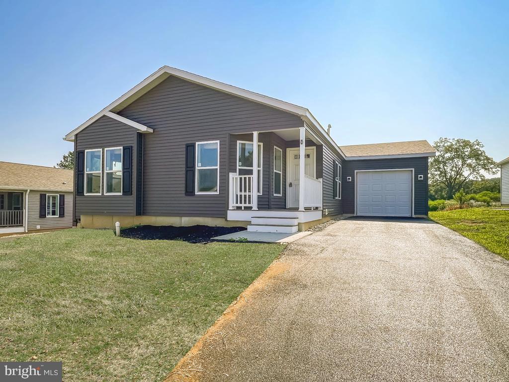 143 Minch Road Parkesburg, PA 19365 - Photo 2 of 37