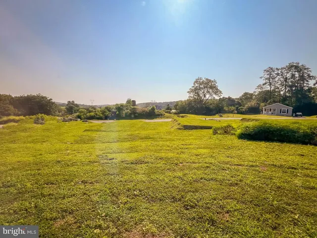 $289,900 | 143 Minch Road, Parkesburg, PA 19365