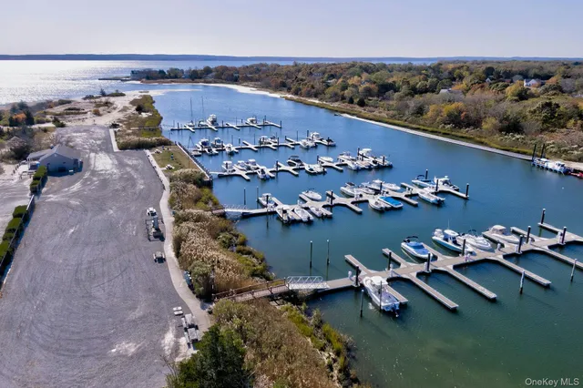 $745,000 | 133 High Meadow Lane, Jamesport, NY 11901