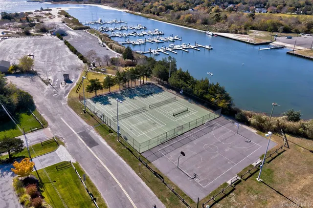 $745,000 | 133 High Meadow Lane, Jamesport, NY 11901