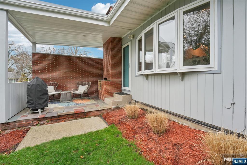 208 Prospect Avenue Oradell, NJ 07649 - Photo 38 of 50