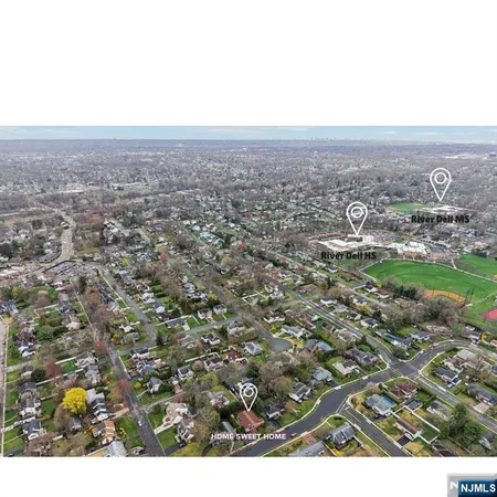 $799,000 | 208 Prospect Avenue, Oradell, NJ 07649