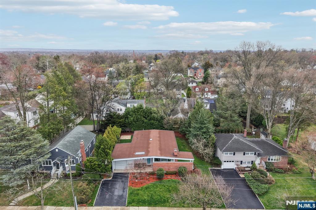 208 Prospect Avenue Oradell, NJ 07649 - Photo 49 of 50 an aerial view of a house