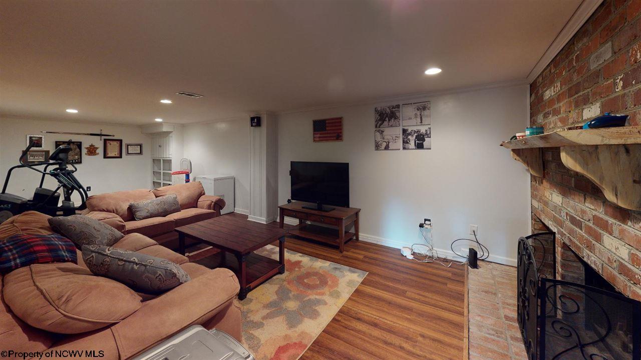 1131 Cloverhill Road Fairmont, WV 26554 - Photo 20 of 30 Gallery Image 20
