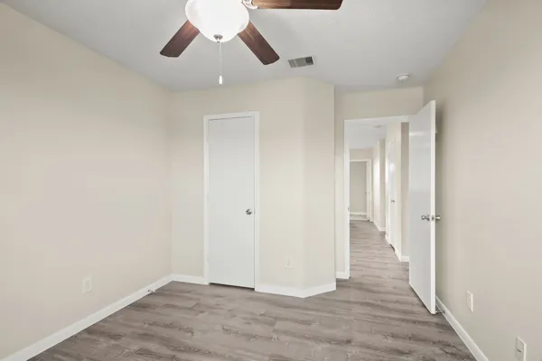 $1,800 | 1223 Grassy View Drive, Houston, TX 77073