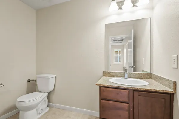 $1,800 | 1223 Grassy View Drive, Houston, TX 77073