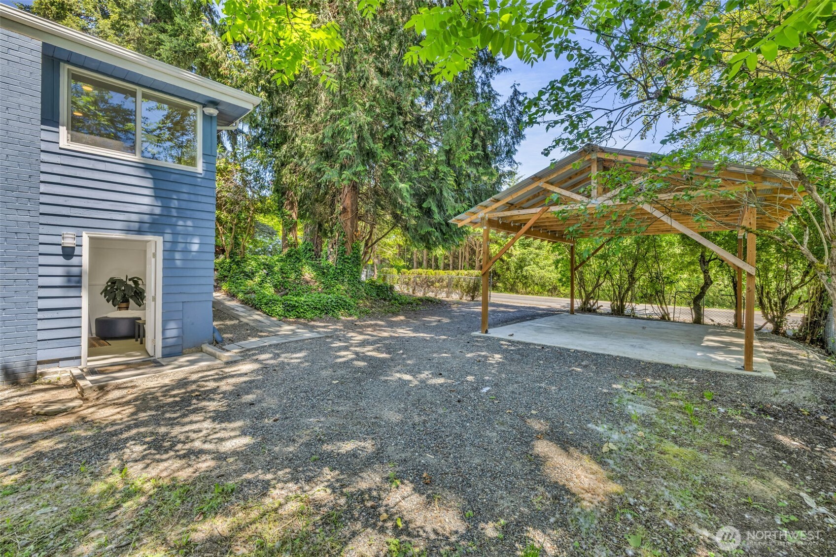 959 Hoquiam Avenue Northeast Renton, WA 98059 - Photo 23 of 38