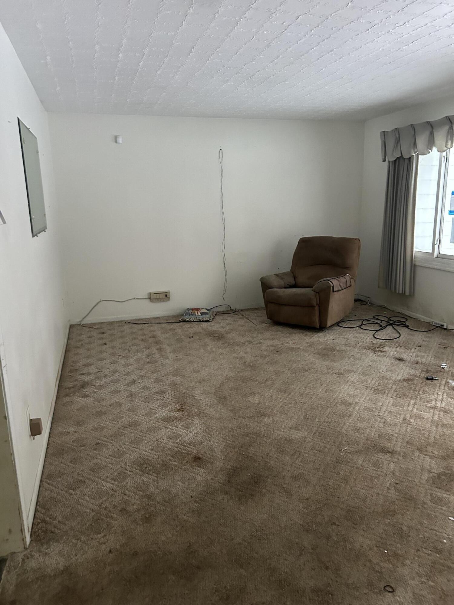 1684 Sherwood Road Williamston, MI 48895 - Photo 4 of 18 IMG_4733