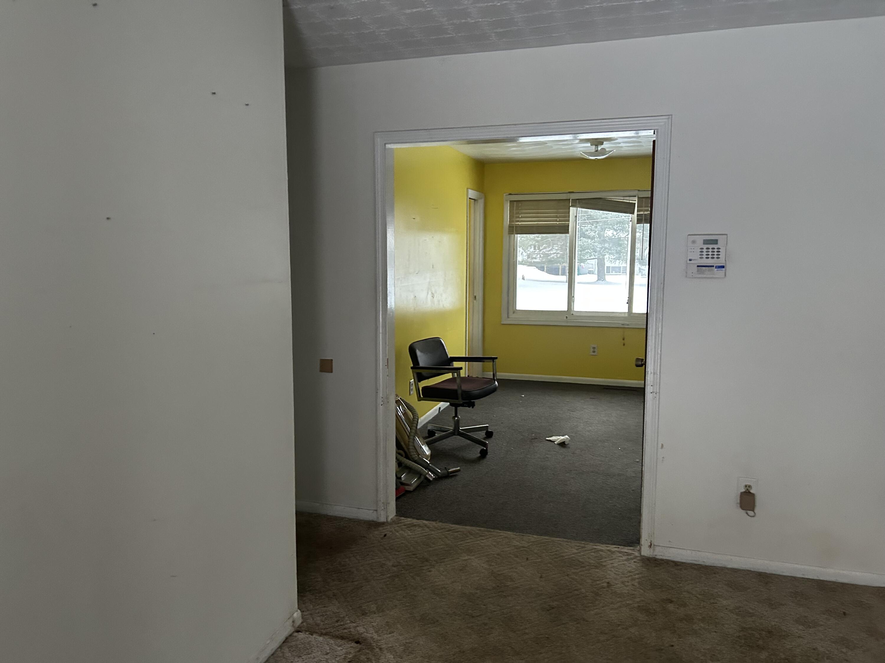 1684 Sherwood Road Williamston, MI 48895 - Photo 5 of 18 IMG_4716